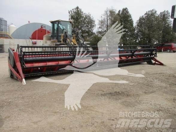 Case IH 1020 Ražas novākšanas galvas