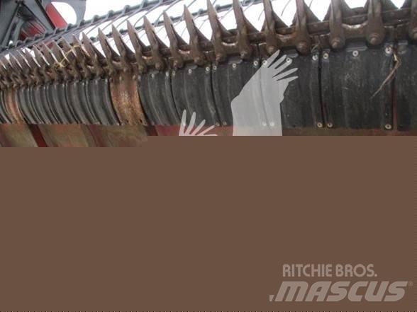 Case IH 1020 Ražas novākšanas galvas