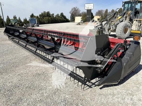 Case IH 1020 Ražas novākšanas galvas