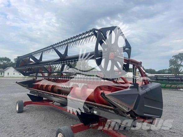 Case IH 1020 Ražas novākšanas galvas