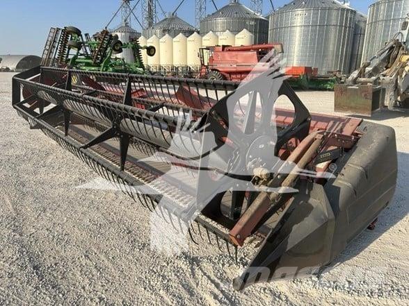 Case IH 1020 Ražas novākšanas galvas