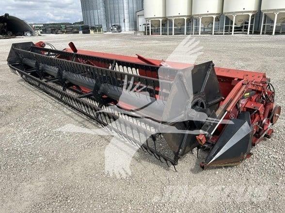 Case IH 1020 Ražas novākšanas galvas