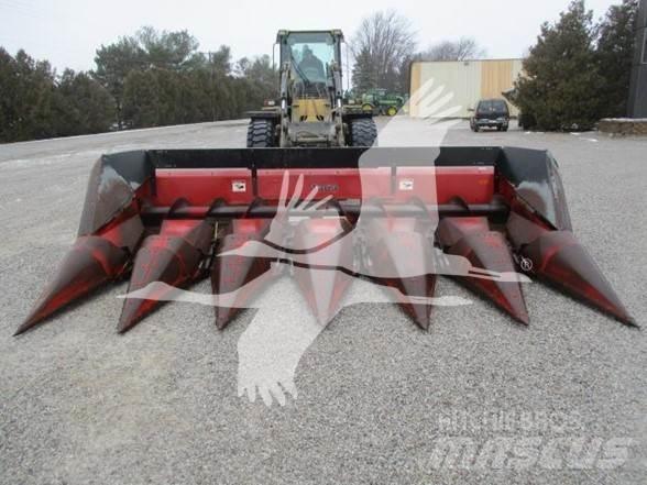 Case IH 1063 Ražas novākšanas galvas