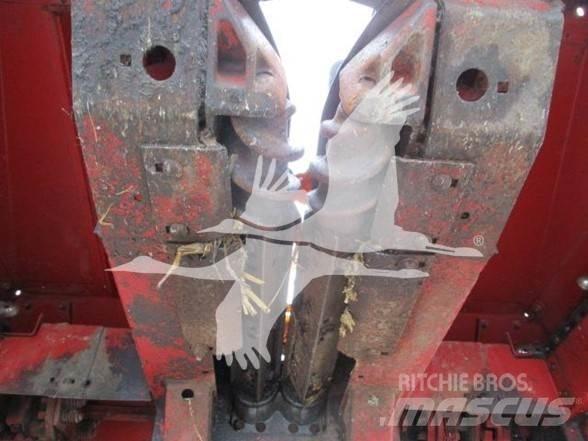 Case IH 1063 Ražas novākšanas galvas