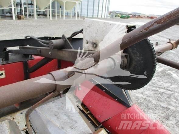 Case IH 1063 Ražas novākšanas galvas