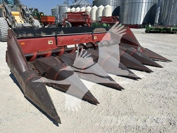 Case IH 1063 Ražas novākšanas galvas