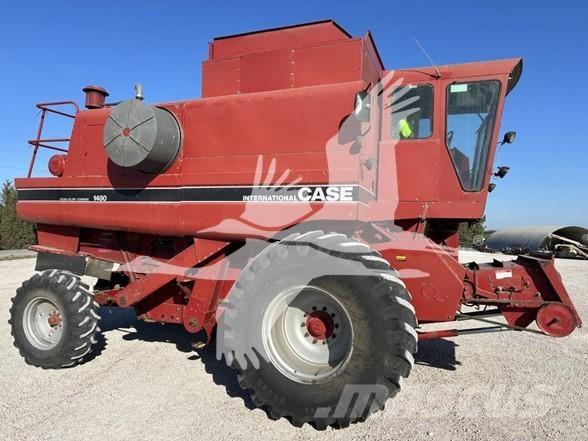 Case IH 1480 Ražas novākšanas kombaini