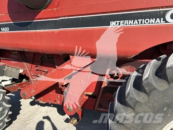 Case IH 1480 Ražas novākšanas kombaini