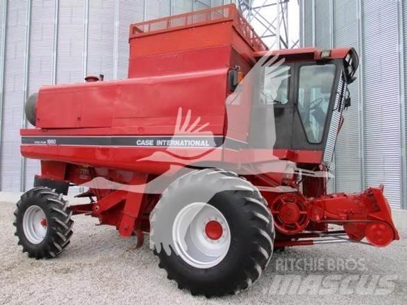 Case IH 1660 Ražas novākšanas kombaini