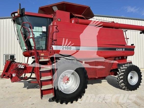 Case IH 2188 Ražas novākšanas kombaini