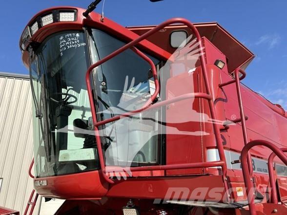 Case IH 2188 Ražas novākšanas kombaini