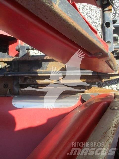 Case IH 2208 Ražas novākšanas galvas