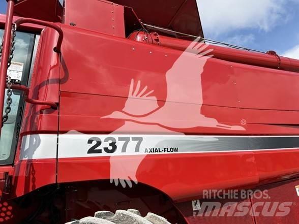 Case IH 2377 Ražas novākšanas kombaini