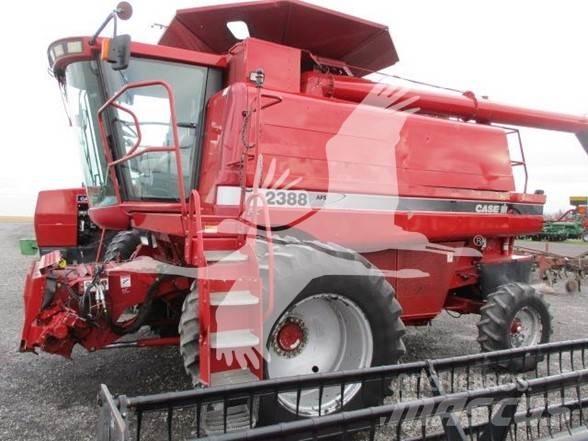Case IH 2388 Ražas novākšanas kombaini