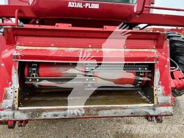 Case IH 2388 Ražas novākšanas kombaini