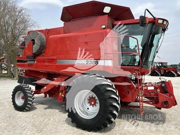 Case IH 2388 Ražas novākšanas kombaini