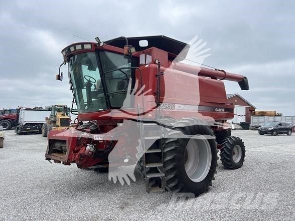 Case IH 2588 Ražas novākšanas kombaini