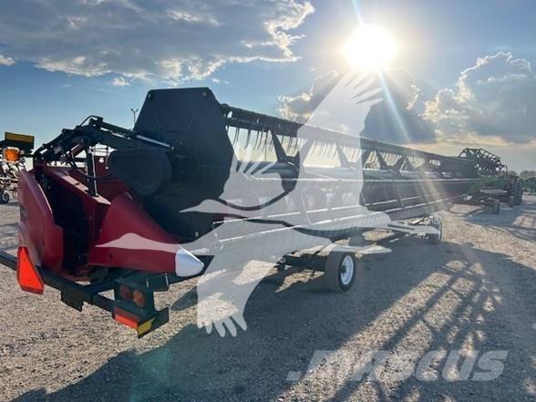 Case IH 3020 Ražas novākšanas galvas