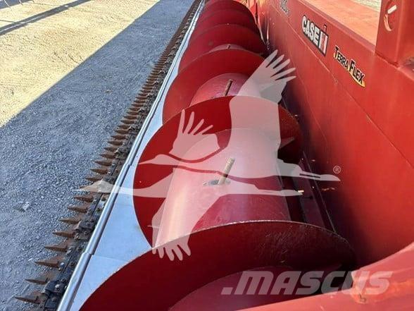 Case IH 3020 Ražas novākšanas galvas