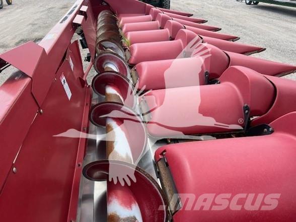 Case IH 3408 Ražas novākšanas galvas
