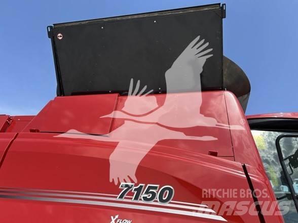 Case IH 7150 Ražas novākšanas kombaini