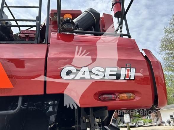 Case IH 8250 Ražas novākšanas kombaini