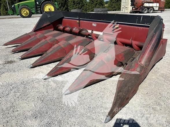 Case IH 963 Ražas novākšanas galvas