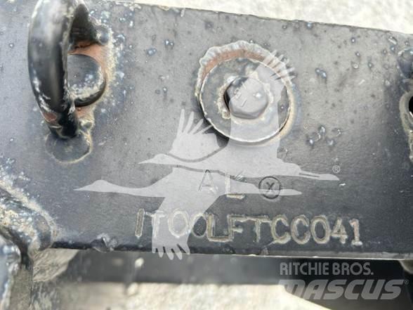 CAT 48 Dakšas