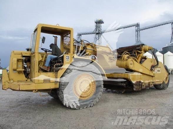 CAT 623B Skrēperi