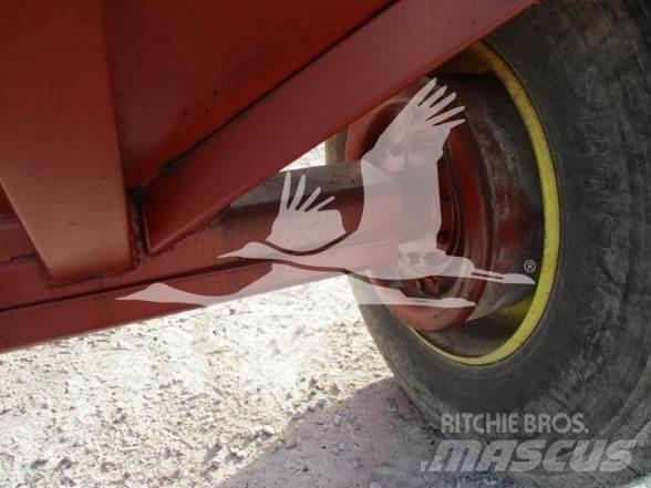 Crysteel 650 Graudu pārkraušanas piekabes