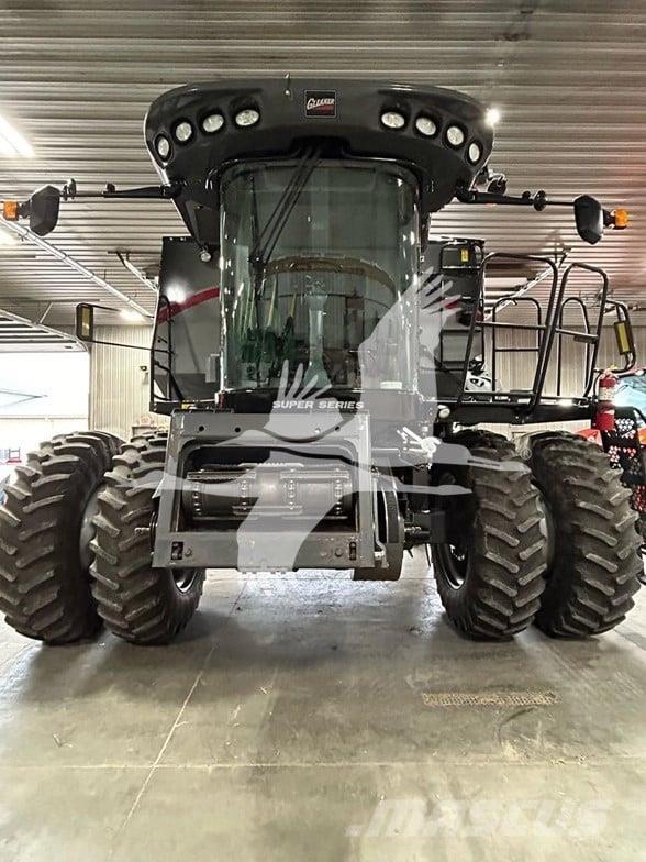 Gleaner S68 Ražas novākšanas kombaini