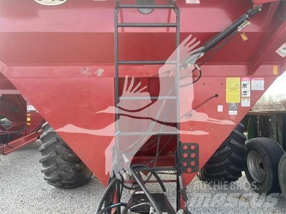 J&M 875 Graudu pārkraušanas piekabes