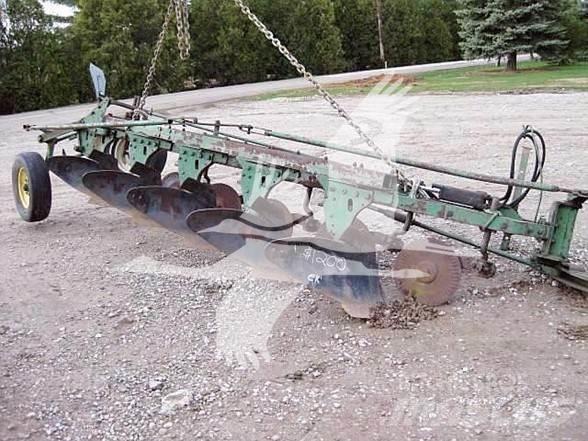John Deere 514 Maiņvērsējarkli