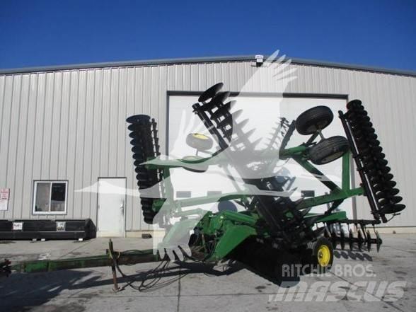 John Deere 630 Disku lobītāji/ecēšas
