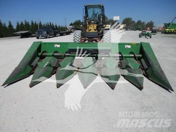 John Deere 643 Ražas novākšanas galvas