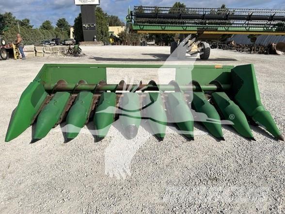 John Deere 643 Ražas novākšanas galvas