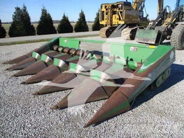 John Deere 644 Ražas novākšanas galvas