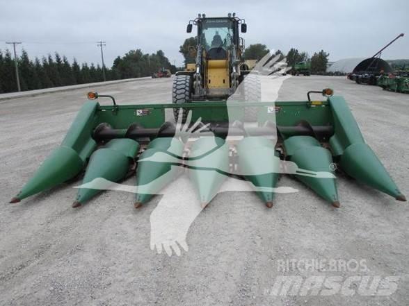 John Deere 693 Ražas novākšanas galvas