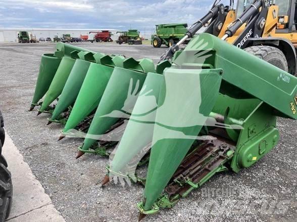 John Deere 693 Ražas novākšanas galvas