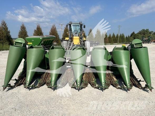 John Deere 693 Ražas novākšanas galvas