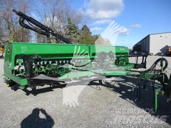 John Deere 750 Sējmašīnas