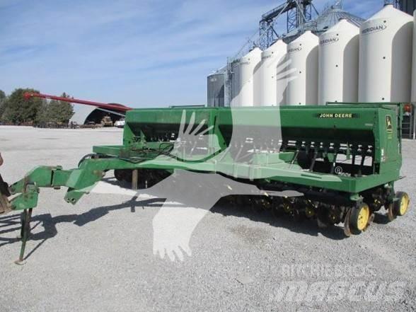 John Deere 750 Sējmašīnas