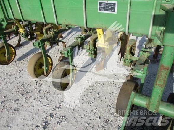 John Deere 85 Labības kultivatori
