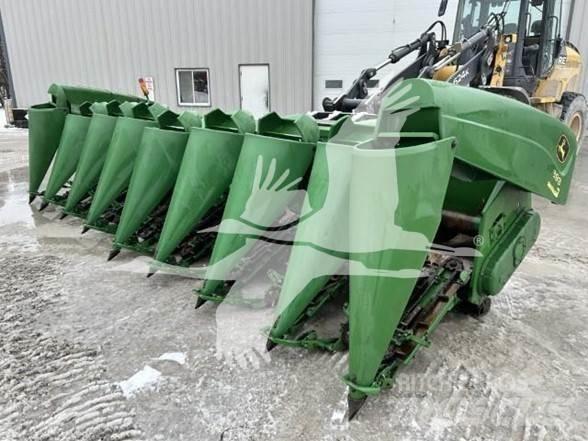 John Deere 893 Ražas novākšanas galvas