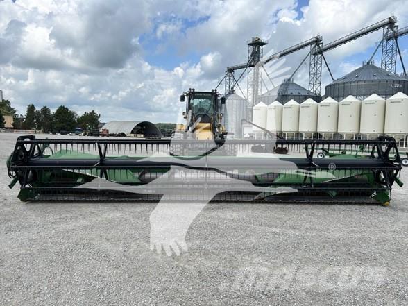 John Deere 925 Ražas novākšanas galvas
