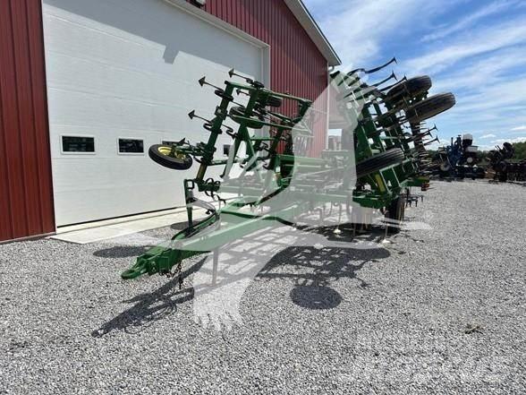 John Deere 980 Kultivatori