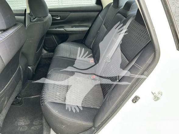 Nissan ALTIMA Automašīnas