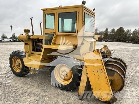  SPEICHER 3035 Tranšeju racēji