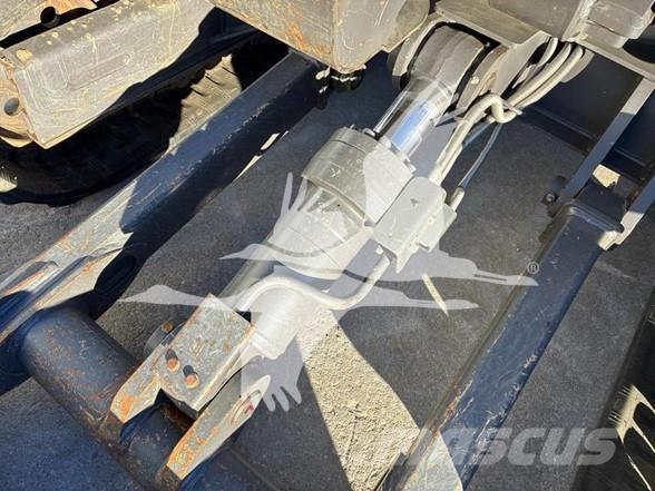 Volvo ECR88D Kāpurķēžu ekskavatori