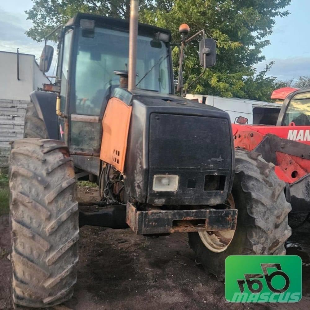 Valmet 8350. Parts Traktori